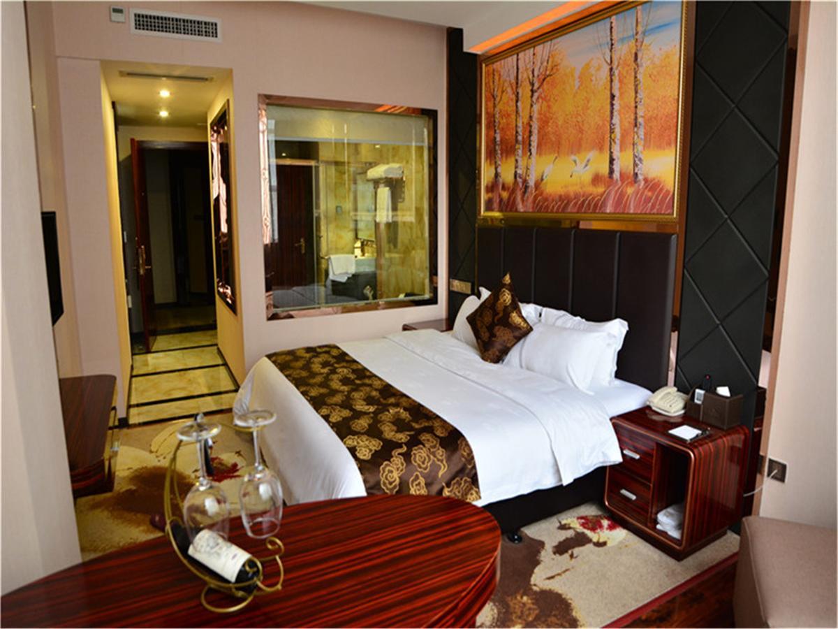 Lavande Hotel Wuhan Railway Station Kültér fotó