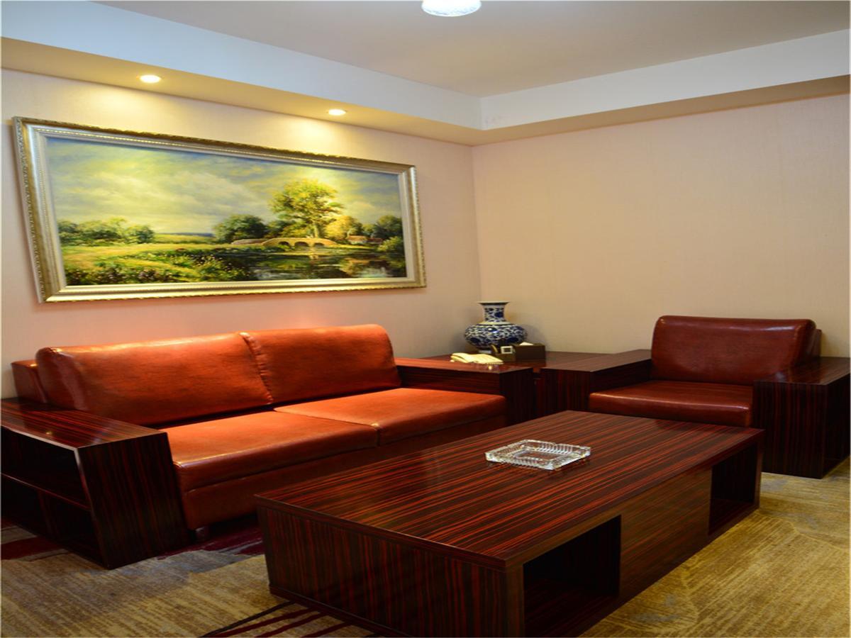 Lavande Hotel Wuhan Railway Station Kültér fotó